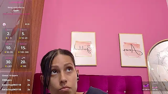 yourcuteneighbourr – Live XXX-chat