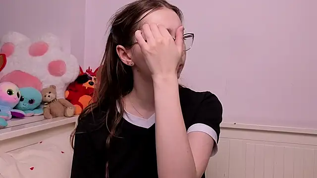 Czat XXX na żywo – PollyBeev