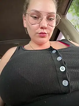 Czat XXX na żywo – RinaBOOBS90j