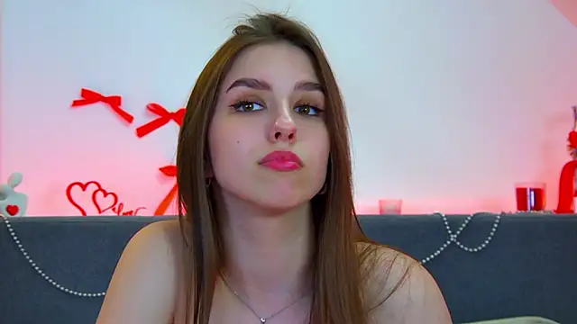 AliceAtkins' Live XXX Chat