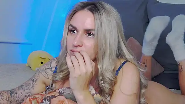 Czat XXX na żywo – foxy_kimmi