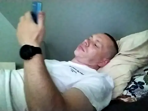 fitboyy_ – webcam-show