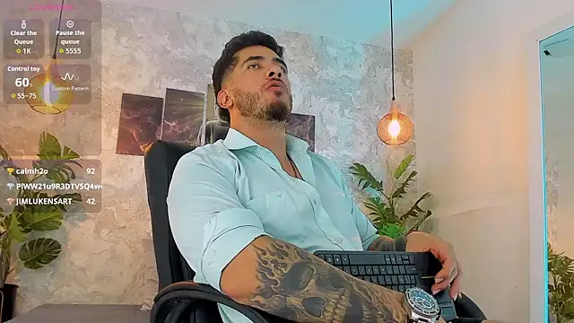 Czat XXX na żywo – Nate_franco