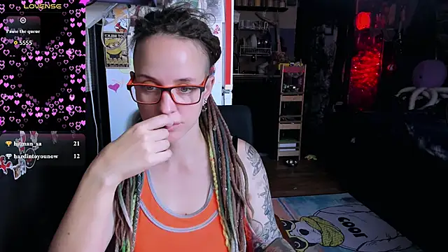 Czat XXX na żywo – LisaFoxy_y