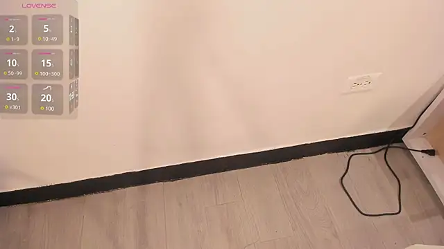 Czat XXX na żywo – EllieAdeline