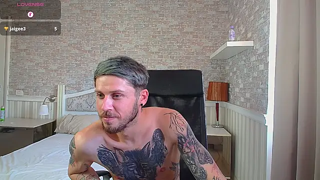 Chat +18 de JonahShaw ao vivo