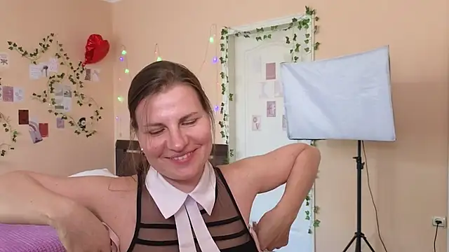Chatroom XXX en direct de Mirabelle_Velvet