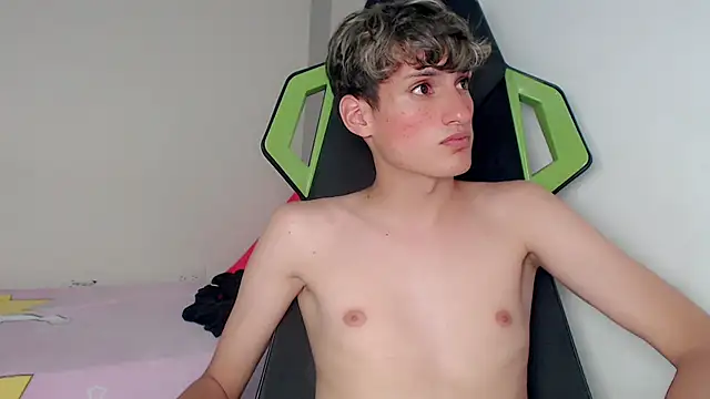 Pablito_juniorのライブXXXチャット