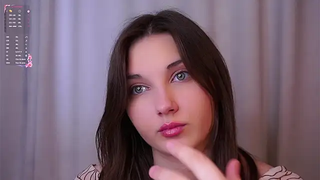 KateCahee Adlı Modelin Canlı XXX Sohbeti
