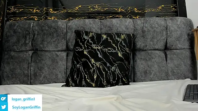 JeergMuscle élő XXX-chatje