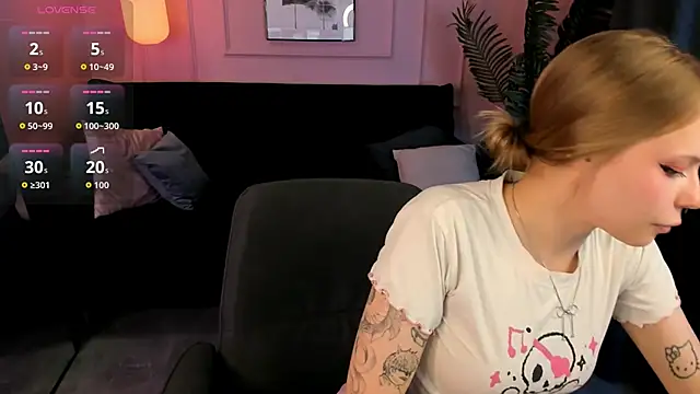 Živ ý XXX chat lucy_loy