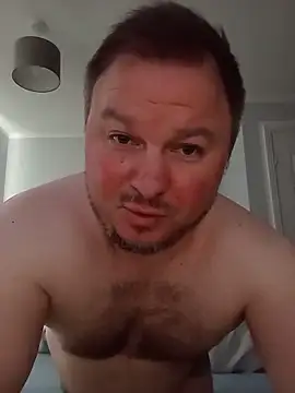 JayGirthy36 élő XXX-chatje