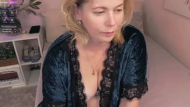 Lorabigass' Live XXX Chat