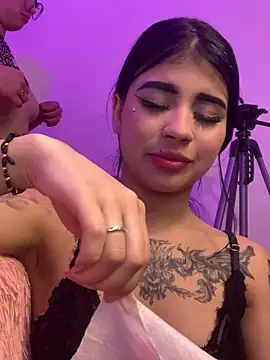 Dannii-'s Live XXX Chat