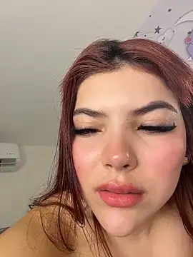 daliz_20_z Adlı Modelin Canlı XXX Sohbeti
