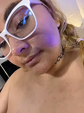 AshleyVXo 现场XXX聊天