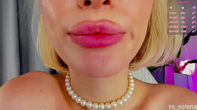 Chat XXX Live Ice_Strawberry