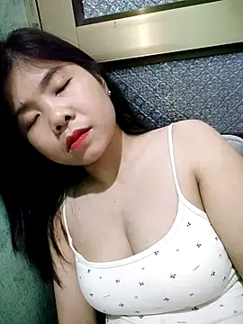 Ayti01 现场XXX聊天