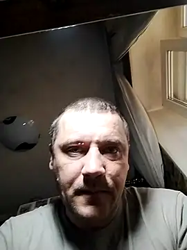 DanielOhCool Adlı Modelin Canlı XXX Sohbeti
