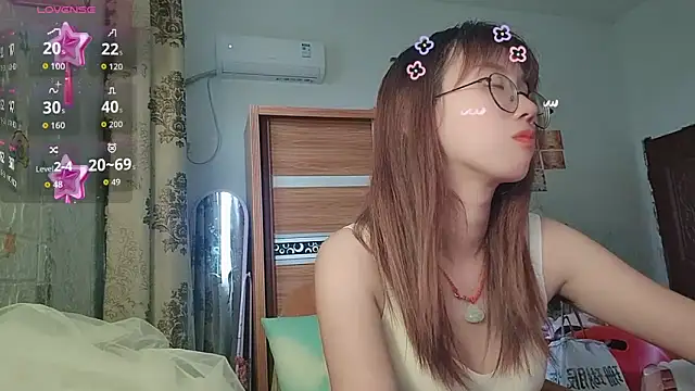 Živý XXX chat Lili_666
