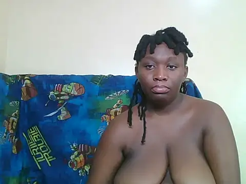 LunaCharm2's Live XXX Chat