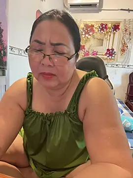 Alinat_ লাইভ XXX চ্যাট