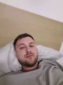 hugedickedd's Live XXX Chat