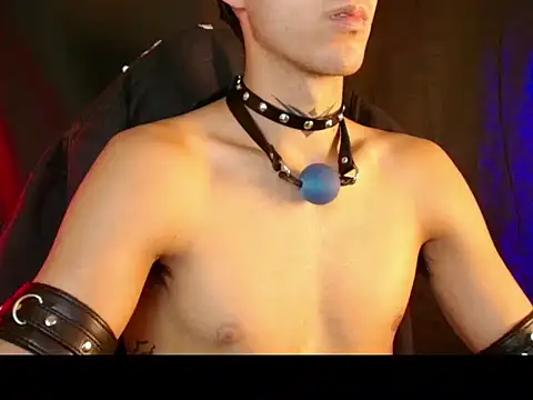 dark_men1 Live XXX-Chat