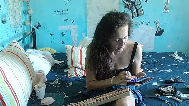 XXX chat uživo modela brighteyes77
