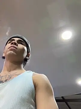 XXX chat uživo modela Mao_mdn