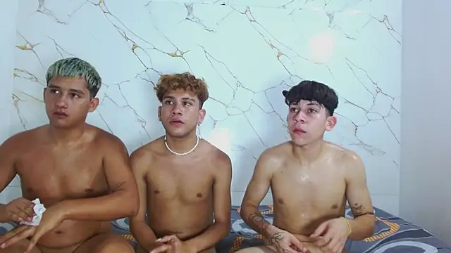 Sexy_Guys001: онлайн-секс-чат