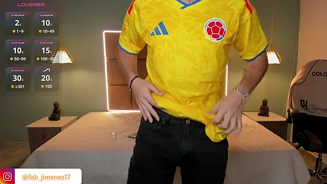 AlejooTwink's Live XXX Chat