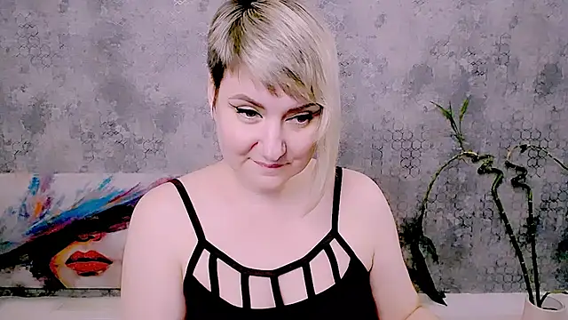 Djullia 라이브 XXX 채팅