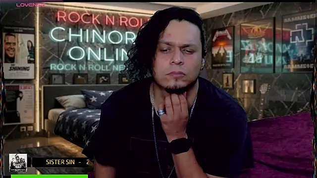 chino_roz's Live XXX Chat