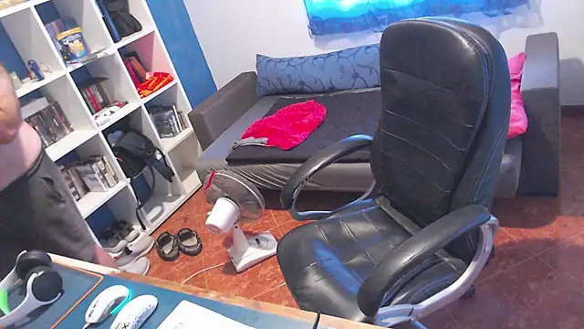 ravingr4d4's Live XXX Chat