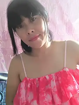 juicy-milu's Live XXX Chat