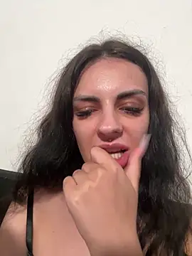 Вебкам-шоу wwwdddccc1