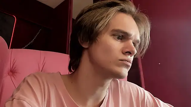 Stephen_Holt Live XXX-Chat