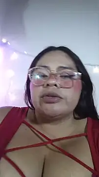 Chat XXX en directo de Chizuqui25