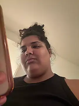 1n0nlythroat's Live XXX Chat