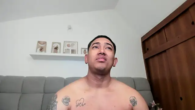 erotic_sins Chat XXX in diretta