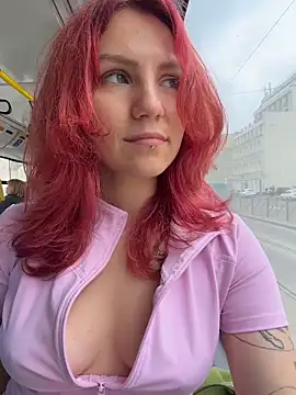 Czat XXX na żywo – -Straycat-