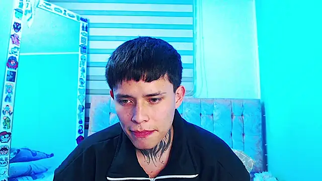 Czat XXX na żywo – _justinmoon2