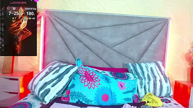 Czat XXX na żywo – Esmeralda_oikos