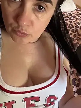 XXX chat uživo modela TriumphLove