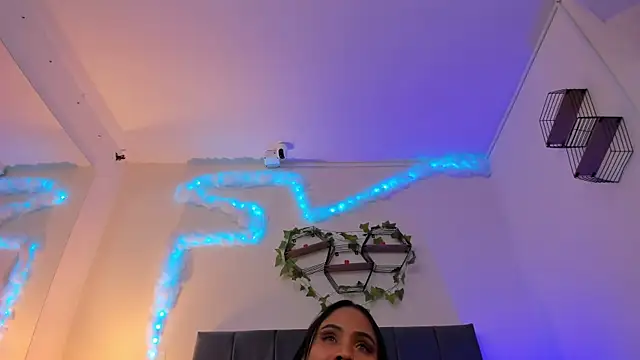 Czat XXX na żywo – Lucerop_