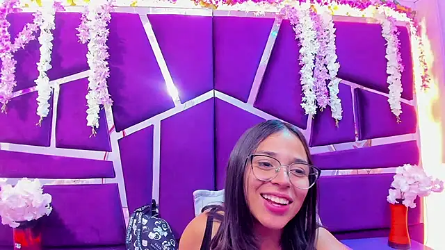 Chatroom XXX en direct de ValerySweety