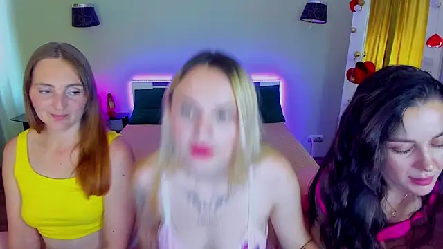 Chatroom XXX en direct de MagicEyess