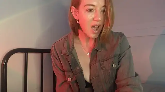 TopsyWilde Live XXX-chat