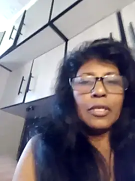 MsAttitude live XXX chat